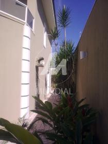 28 - Quintal/corredores