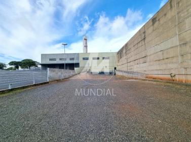 9 - Garagem/estacionamento
