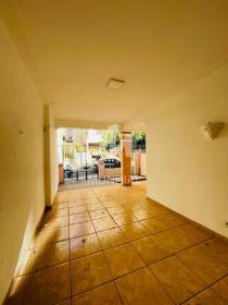 3 - Garagem/estacionamento
