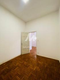 12 - Dormitorio