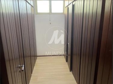 30 - Closet