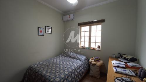 17 - Dormitorio