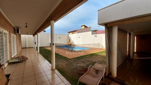 23 - Quintal/corredores
