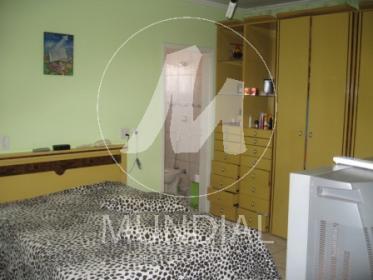15 - Dormitorio