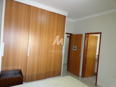 28 - Suite