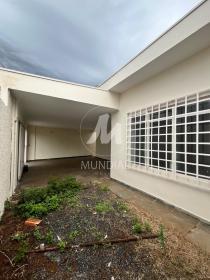3 - Garagem/estacionamento