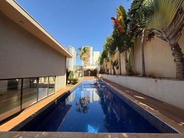 27 - Piscina