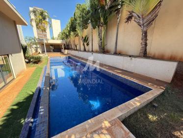 28 - Piscina