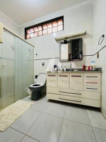 21 - Banheiro/lavabo