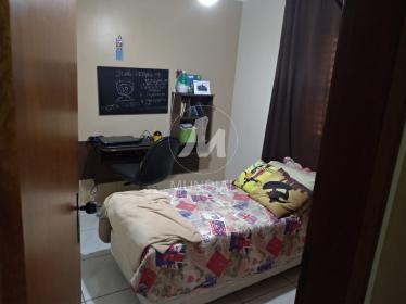 10 - Dormitorio