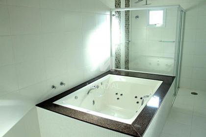 13 - Banheiro/lavabo