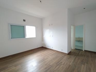 38 - Dormitorio