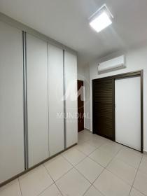13 - Suite