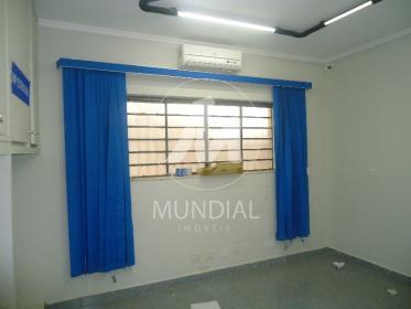13 - Dormitorio