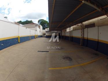 6 - Garagem/estacionamento