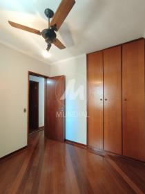 16 - Dormitorio