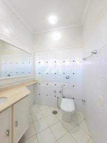 27 - Suite