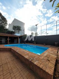 44 - Piscina