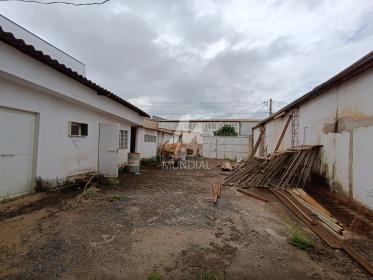 9 - Garagem/estacionamento