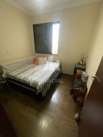 11 - Dormitorio