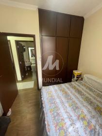 12 - Dormitorio