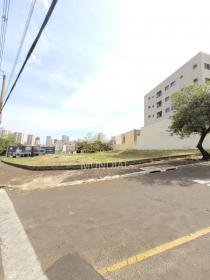 1 - Terreno/Lote