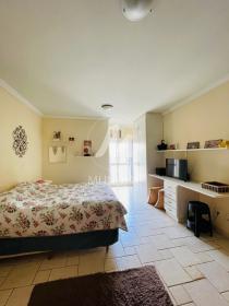 2 - Dormitorio