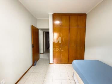 13 - Dormitorio