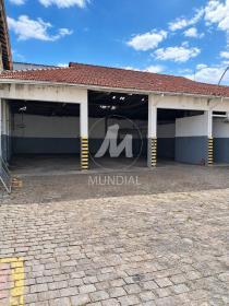 11 - Garagem/estacionamento