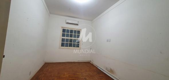 12 - Dormitorio