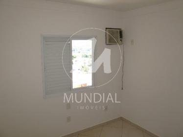 12 - Dormitorio