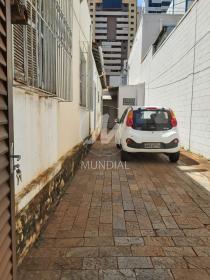 11 - Quintal/corredores