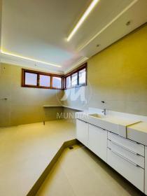 46 - Banheiro/lavabo