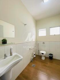8 - Banheiro/lavabo