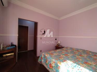 28 - Dormitorio