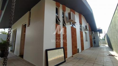 36 - Quintal/corredores