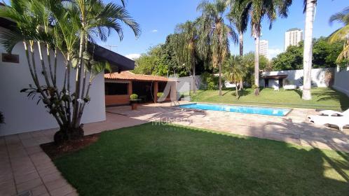 51 - Piscina