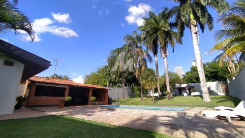 52 - Piscina