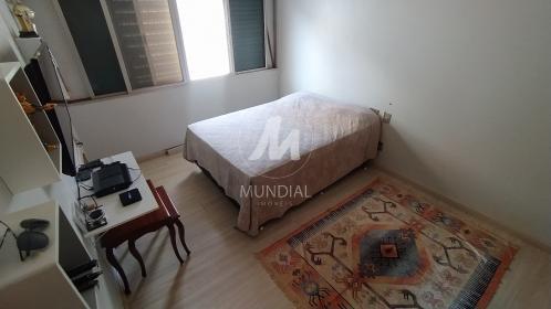 21 - Dormitorio