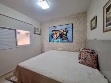11 - Suite