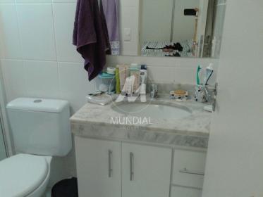 6 - Banheiro/lavabo