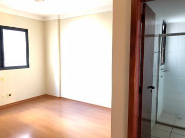 21 - Suite