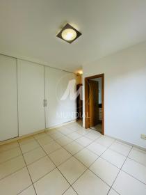 12 - Suite