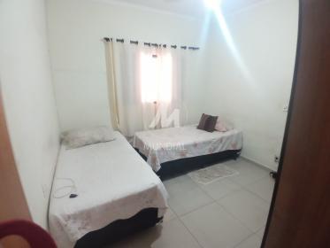 10 - Dormitorio