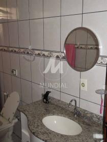 13 - Banheiro/lavabo