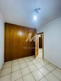 18 - Dormitorio