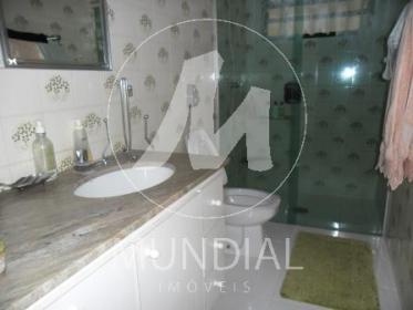 12 - Banheiro/lavabo