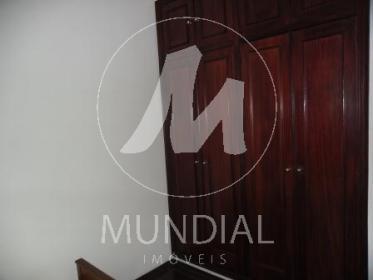 18 - Dormitorio