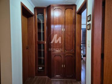 24 - Quintal/corredores