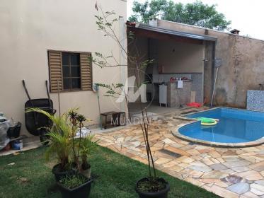 12 - Quintal/corredores